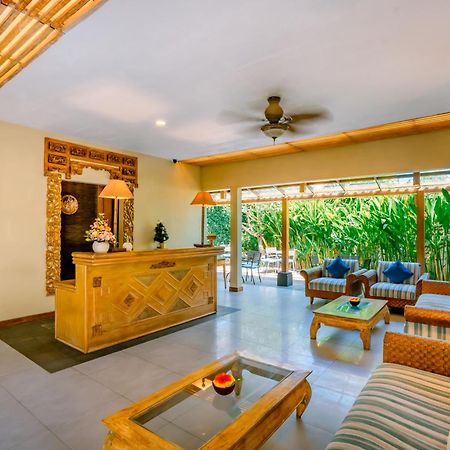 Pondok Sari Kuta Кута Екстериор снимка